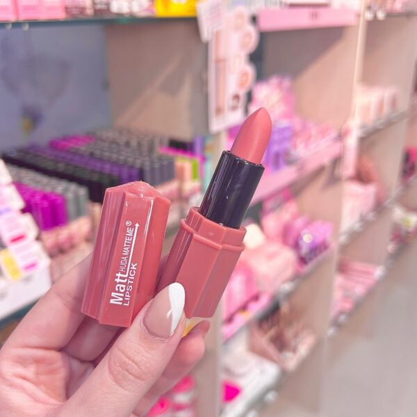 LABIAL EN BARRA MATTE 6409