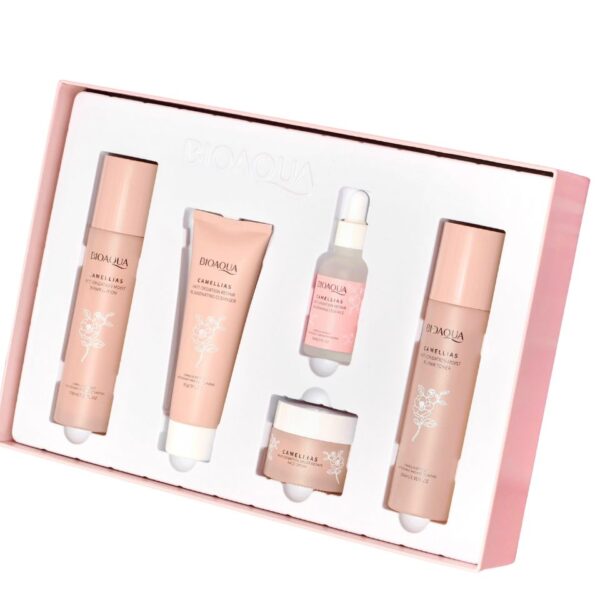 KIT FACIAL BIOAQUA FLOR DE CAMELIA