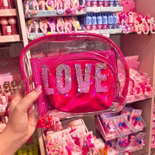 COSMETIQUERA X 3 LOVE