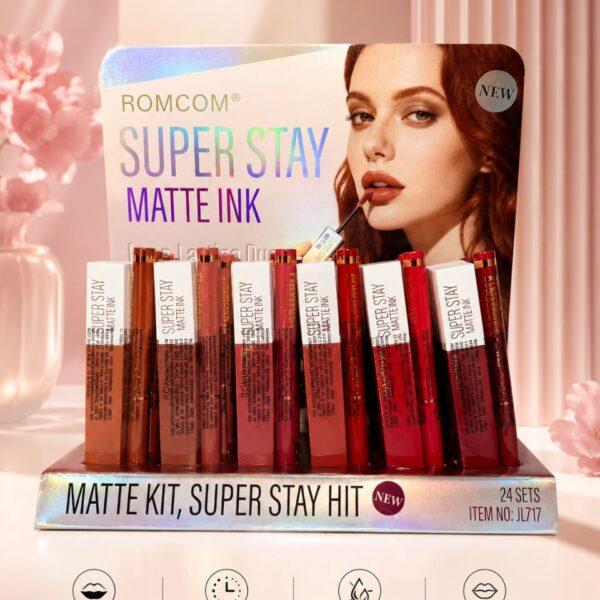 LABIAL LIQUIDO MATTE + LAPIZ DELINEADOR